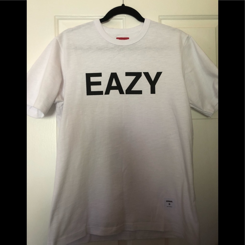 Supreme t-shirt